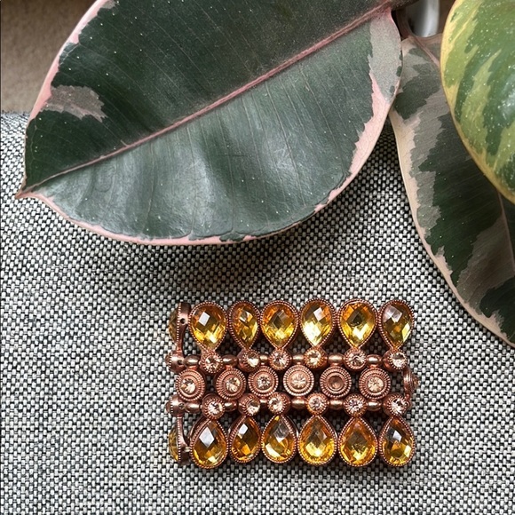 ✨ Y2K Vintage Rose Gold and Rhinestone Stretchy Bracelet ✨ - Picture 1 of 17